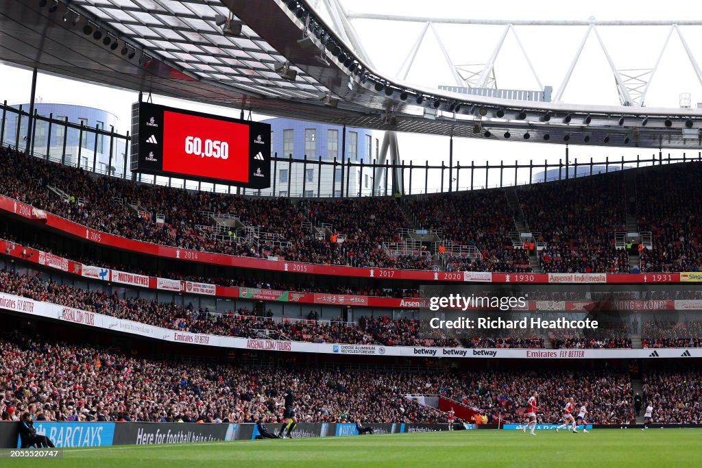 Arsenal FC v Tottenham Hotspur - Barclays Women´s Super League