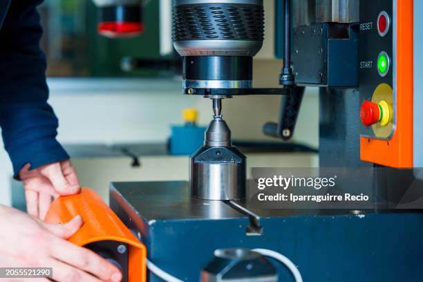 Cnc Rivet Machine 48 Riveting Machine Stock Photos, High-Res Pictures, and Images - Getty ...