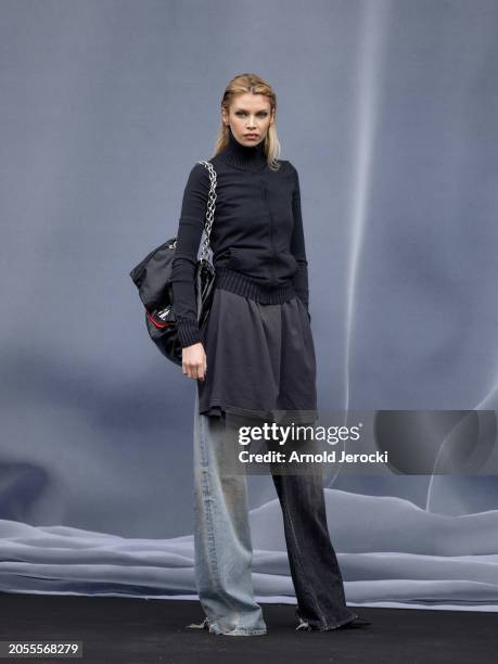 Stella Maxwell attends the Balenciaga Womenswear Fall/Winter 2024-2025 show as part of Paris Fashion Week on March 03, 2024 in Paris, France.