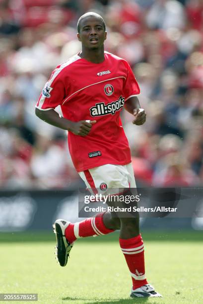 August 21: Kevin Lisbie of Charlton Atheltic running during the Premier League match between Charlton Athletic and Portsmouth at The Valley on August...