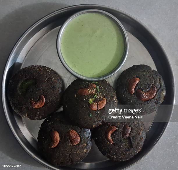 hara bhara kebab - green goddess kebab/kabab/india/still life - チャツネ ストックフォトと画像