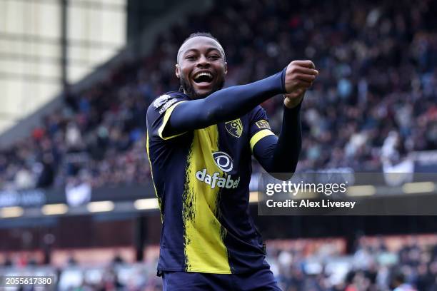 Antoine Semenyo of AFC Bournemouth celebrates scoring his team's second goal during the Premier League match between Burnley FC and AFC Bournemouth...