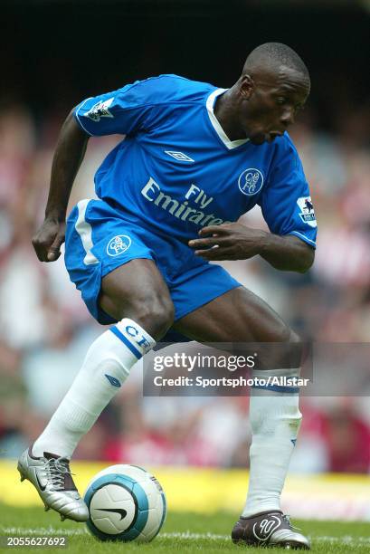 August 28: Claude Makelele of Chelsea on the ball during the Premier League match between Chelsea and Southampton at Stamford Bridge on August 28,...