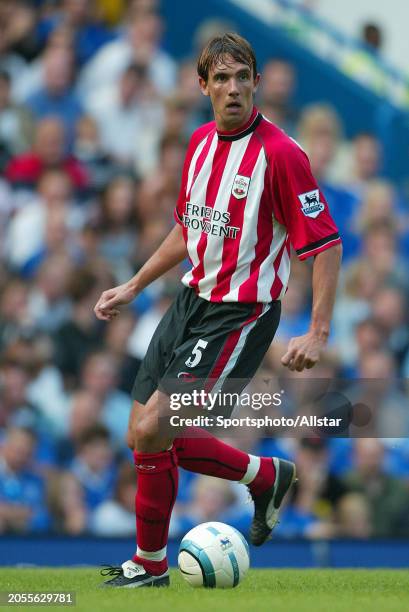 August 28: Claus Lundekvam of Southampton on the ball during the Premier League match between Chelsea and Southampton at Stamford Bridge on August...