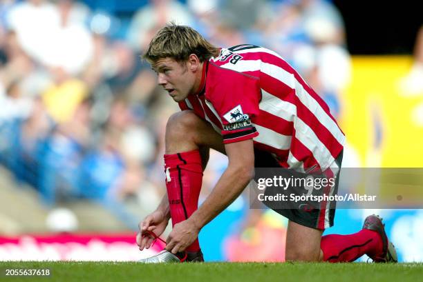 August 28: James Beattie of Southampton art during the Premier League match between Chelsea and Southampton at Stamford Bridge on August 28, 2004 in...