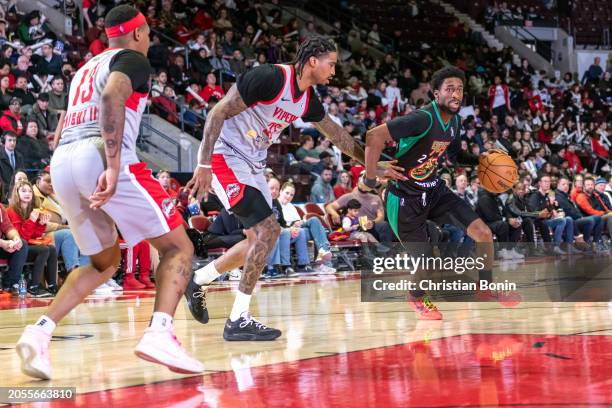 Kobi Simmons of the Raptors 905 handles the ball during an NBA G League game against the Rio Grande Valley Vipers at the Paramount Fine Foods Centre...
