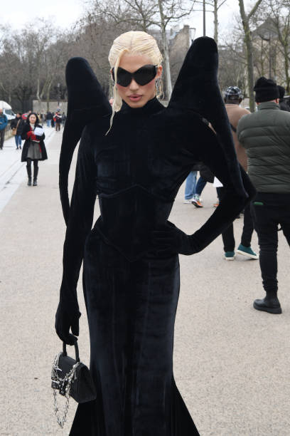 FRA: Street Style - Paris Fashion Week - Womenswear Fall/Winter 2024/2025 - Day Seven