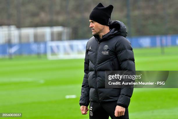 Luis Enrique looks on during a Paris Saint-Germain training session at Campus PSG on March 03, 2024 in Paris, France.