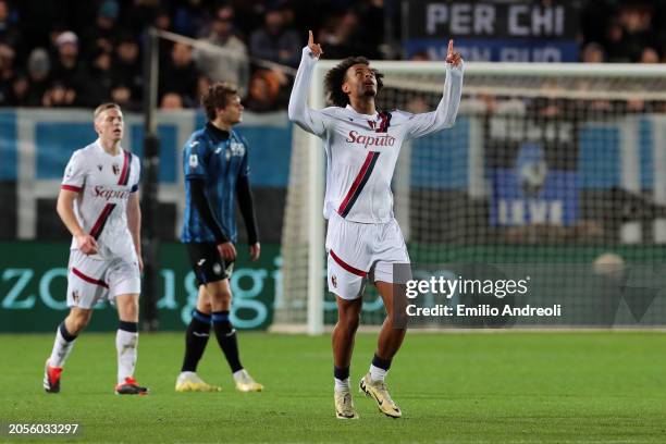 Joshua Zirkzee of Bologna FC celebrates scoring his team's first goal during the Serie A TIM match between Atalanta BC and Bologna FC - Serie A TIM...