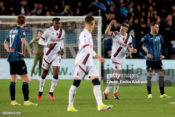 Lewis Ferguson of Bologna FC celebrates scoring his team's second goal during the Serie A TIM match between Atalanta BC and Bologna FC - Serie A TIM...