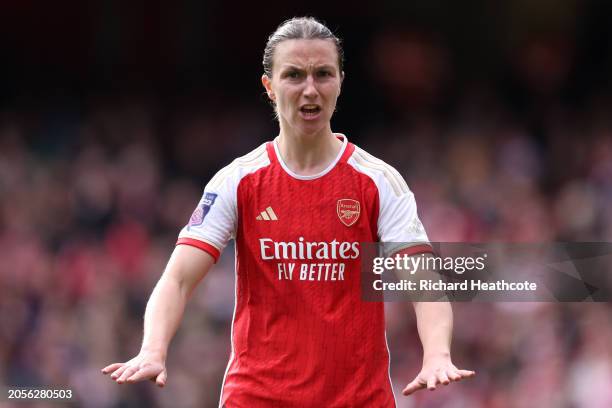 Lotte Wubben-Moy of Arsenal in action during the Barclays Women´s Super League match between Arsenal FC and Tottenham Hotspur at Emirates Stadium on...