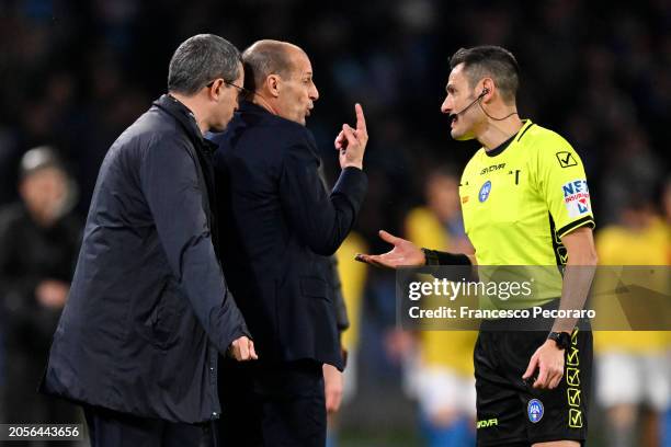 Massimiliano Allegri, Head Coach of Juventus, reacts towards Referee Maurizio Mariani during the Serie A TIM match between SSC Napoli and Juventus at...