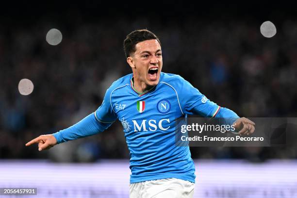 Giacomo Raspadori of SSC Napoli celebrates scoring his team's second goal during the Serie A TIM match between SSC Napoli and Juventus at Stadio...