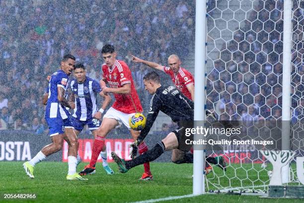 Wenderson Rodrigues do Nascimento Galeno of FC Porto shoots on goal and scores his team's second goal during the Liga Portugal Betclic match between...