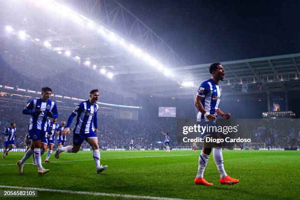 Danny Namaso of FC Porto celebrates after scoring his teams fifth goal during the Liga Portugal Bwin match between FC Porto and SL Benfica at Estadio...