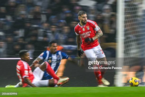 Wenderson Galeno of FC Porto and Nicolas Otamendi of SL Benfica in action during the Liga Portugal Betclic match between FC Porto and SL Benfica at...
