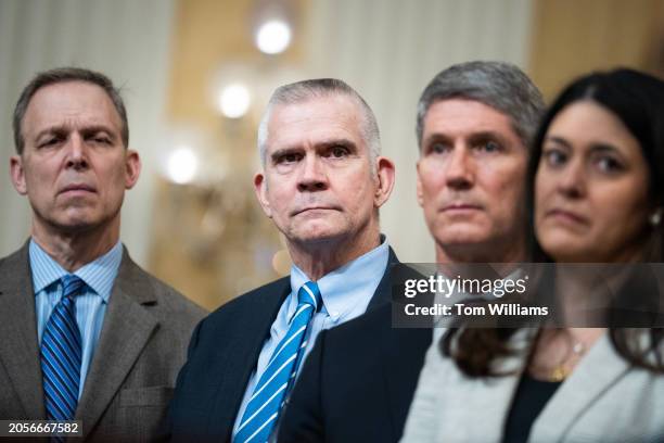 Left Reps Stephanie Washington Photos and Premium High Res Pictures - Getty Images