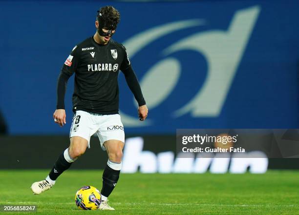 Tomas Handel of Vitoria SC in action during the Liga Portugal Betclic match between GD Estoril Praia and Vitoria Guimaraes at Estadio Antonio Coimbra...