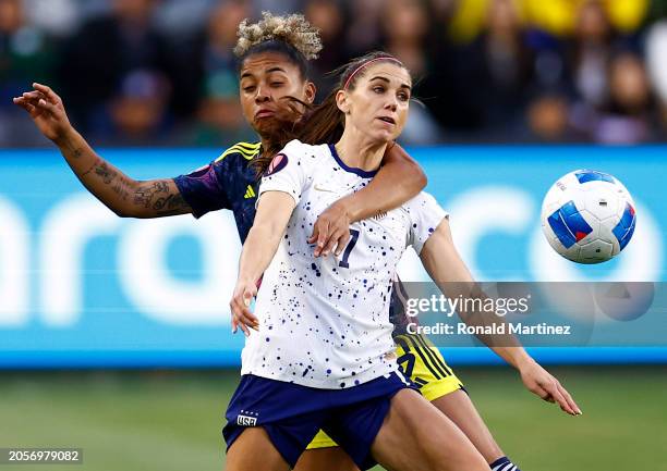 Alex Morgan of United States controls the ball against Jorelyn Carabali of Columbia in the first half during the quarterfinals of 2024 Concacaf W...