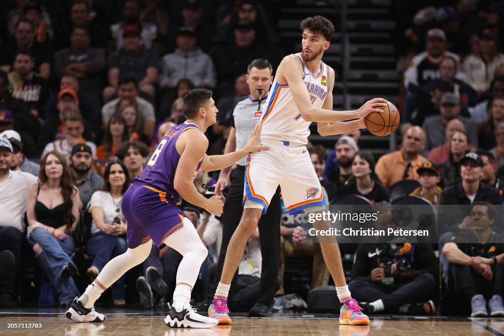 Oklahoma City Thunder v Phoenix Suns