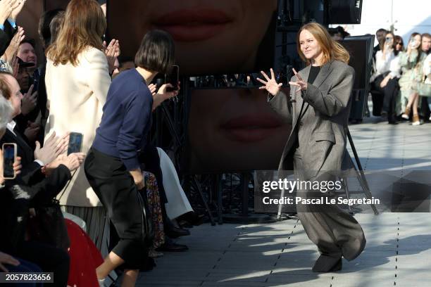 Fashion designer Stella McCartney acknowledges the applause of the audience during the Stella McCartney Womenswear Fall/Winter 2024-2025 show as part...