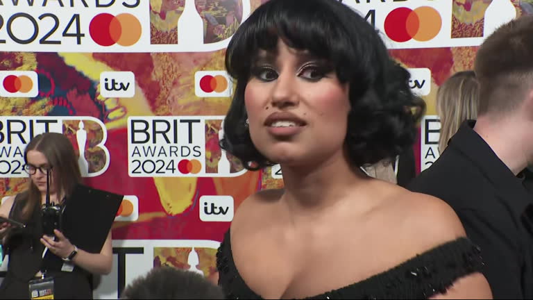 Raye England 68 6th The Musical Awards Stock Videos, Footage, & 4K Video Clips ...