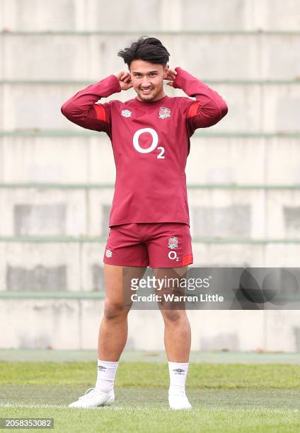 Marcus Smith takes part in a England rugby training session at Pennyhill Park on March 04, 2024 in Bagshot, England.