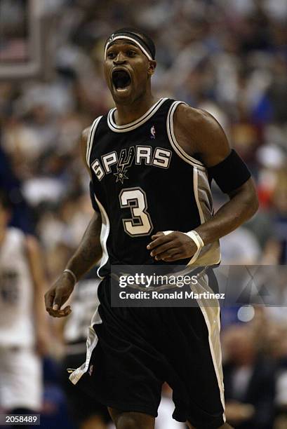 Stephen Jackson of the San Antonio Spurs yells in Game six of the Western Conference Finals during the 2003 NBA Playoffs against the Dallas Mavericks...