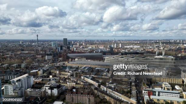 kings cross - waterloo railway station london stock pictures, royalty-free photos & images