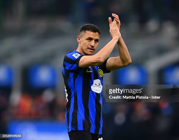Alexis Sanchez of FC Internazionale celebrates after soring the goal during the Serie A TIM match between FC Internazionale and Genoa CFC - Serie A...