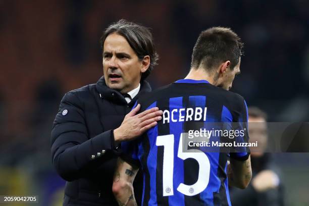 Simone Inzaghi, Head Coach of FC Internazionale, interacts with Francesco Acerbi of FC Internazionale during the Serie A TIM match between FC...