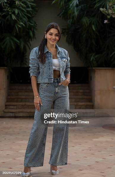 Hande Eracle Turkish actress Hande Erçel poses during an exclusive interview with ...