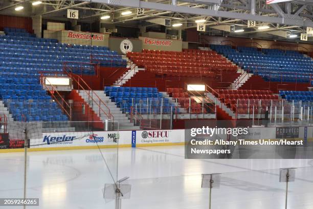 Section 18 Rpi Houston Fieldhouse School Field Hockey Photos and Premium High Res Pictures - Getty Images