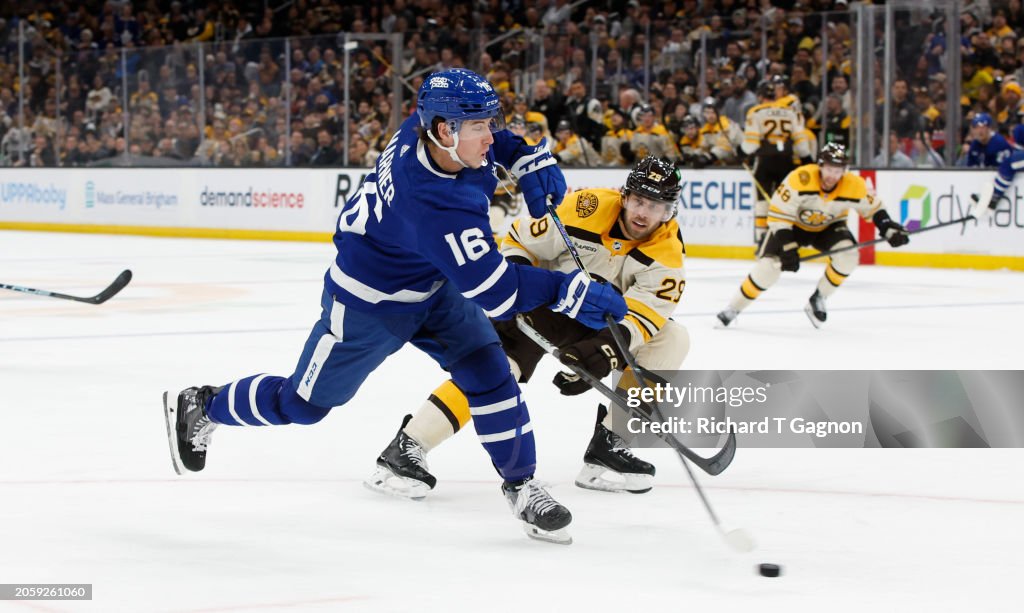 Toronto Maple Leafs v Boston Bruins