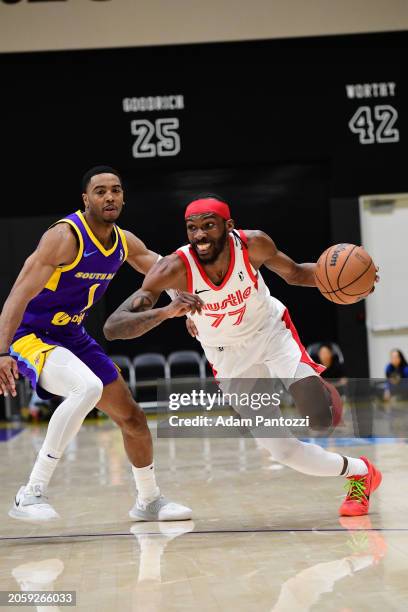 DeJon Jarreau of the Memphis Hustle handles the ball during the game against the South Bay Lakers on March 7, 2024 at UCLA Health Training Center in...