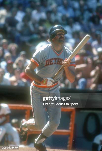 Kirk Gibson of the Detroit Tigers bats against the California Angels during a Major League Baseball game circa 1985 at Anaheim Stadium in Anaheim,...