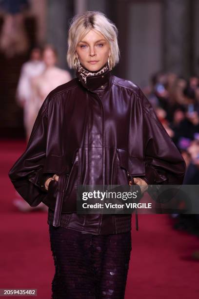 Jessica Stam walks the runway during the Zimmermann Ready to Wear Fall/Winter 2024-2025 fashion show as part of the Paris Fashion Week on March 4,...