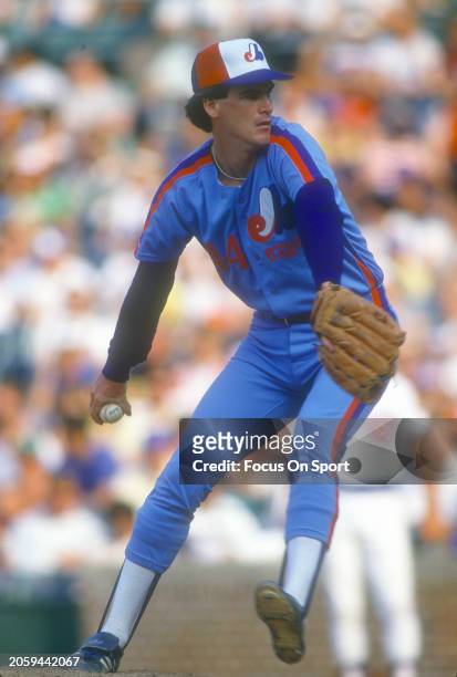 Tim Burke of the Montreal Expos pitches against the Chicago Cubs during a Major League Baseball game circa 1985 at Wrigley Field in Chicago,...
