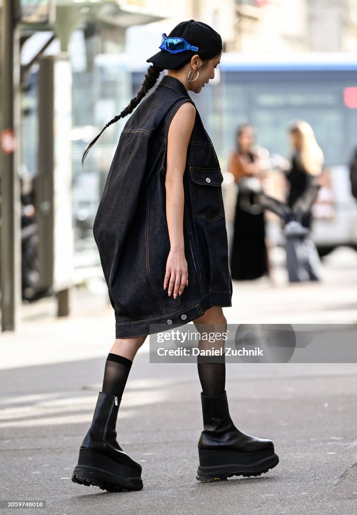 Street Style - Paris Fashion Week - Womenswear Fall/Winter 2024/2025 - Day Eight