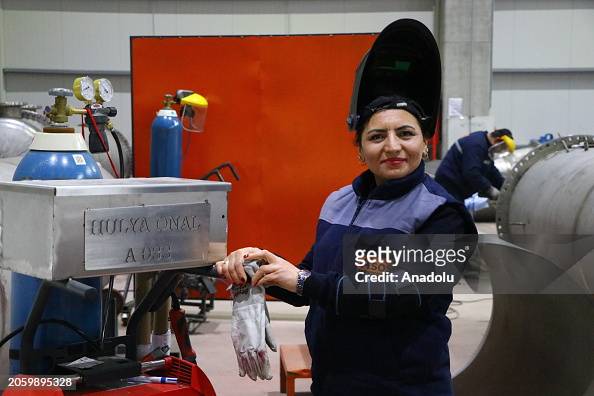 Company in Turkiye's Tekirdag draws attention with the female welders it employs