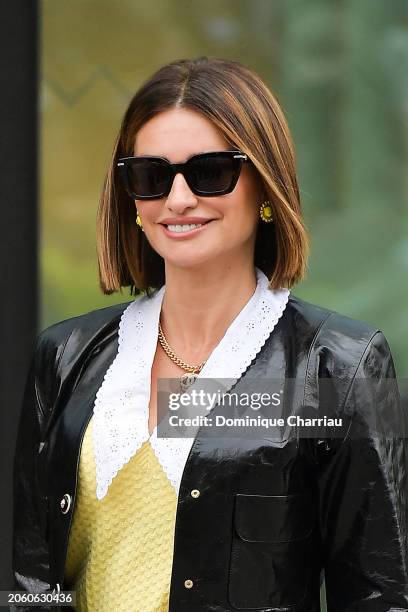 Penelope Cruz attends the Chanel Womenswear Fall/Winter 2024-2025 show as part of Paris Fashion Week on March 05, 2024 in Paris, France.