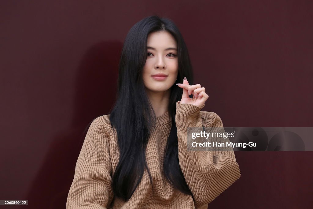 Gucci 'Gucci Ancora' Pop-up Store Open - Photocall