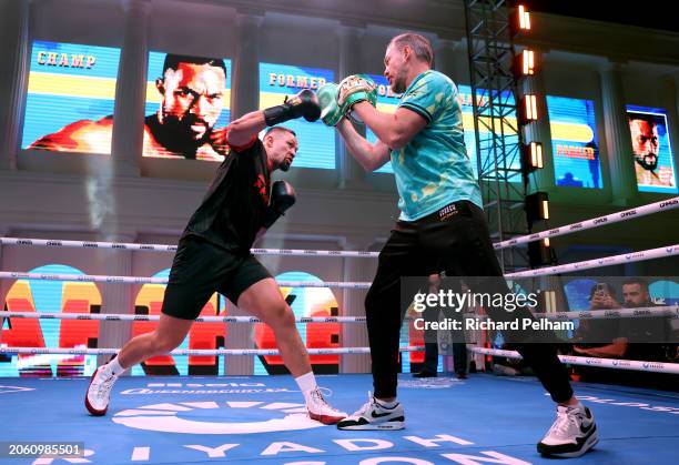 Joseph Parker trains with his trainer Andy Lee during a media workout ahead of the WBO Interim World Heavyweight Title fight between Zhilei Zhang and...