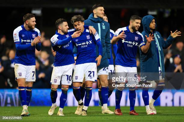 Players of Ipswich Town celebrate victory in the Sky Bet Championship match between Ipswich Town and Bristol City at Portman Road on March 05, 2024...