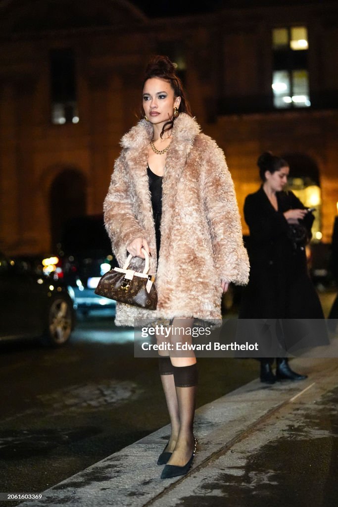 Street Style - Paris Fashion Week - Womenswear Fall/Winter 2024/2025 - Day Nine