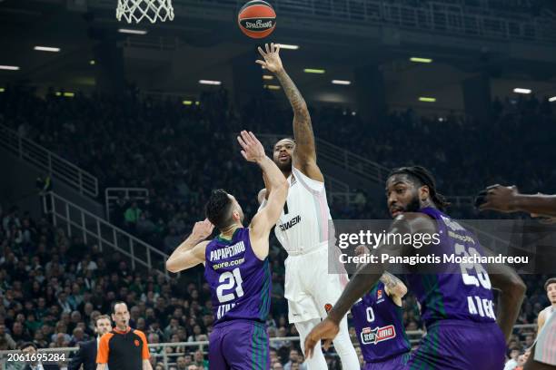 Deshaun Thomas,#1 of LDLC Asvel Villeurbanne in action during the Turkish Airlines EuroLeague Regular Season Round 28 match between Panathinaikos...