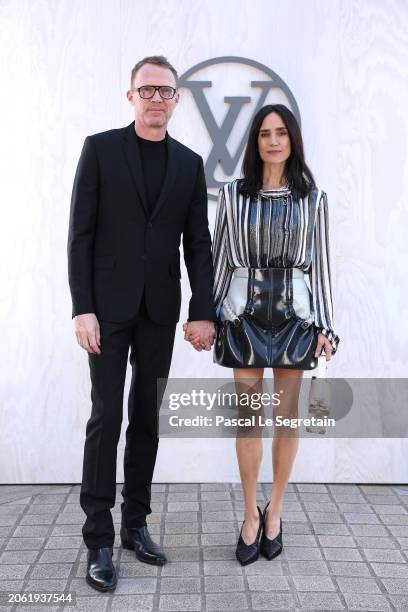 Paul Bettany and Jennifer Connelly attend the Louis Vuitton Womenswear Fall/Winter 2024-2025 show as part of Paris Fashion Week on March 05, 2024 in...