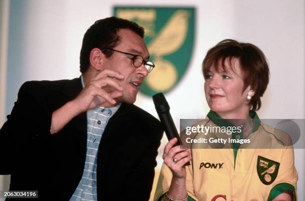 Fashion designer Bruce Oldfield interviewed by Delia Smith during the launch of the Oldfield designed norwich Ci shirt prior to the 1999/00 season in...