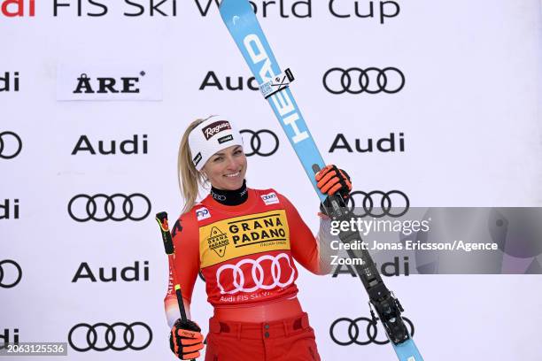 Lara Gut-behrami of Team Switzerland takes 3rd place during the Audi FIS Alpine Ski World Cup Women's Giant Slalom on March 9, 2024 in Are, Sweden.
