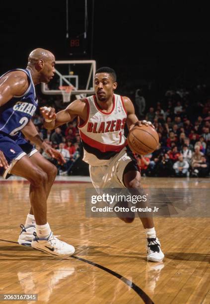 Rod Basketball 1,093 Rod Strickland Photos & High Res Pictures - Getty Images